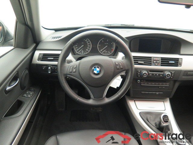 BMW 316D Touring 85kw Leather Navi 6v (facelift) #4