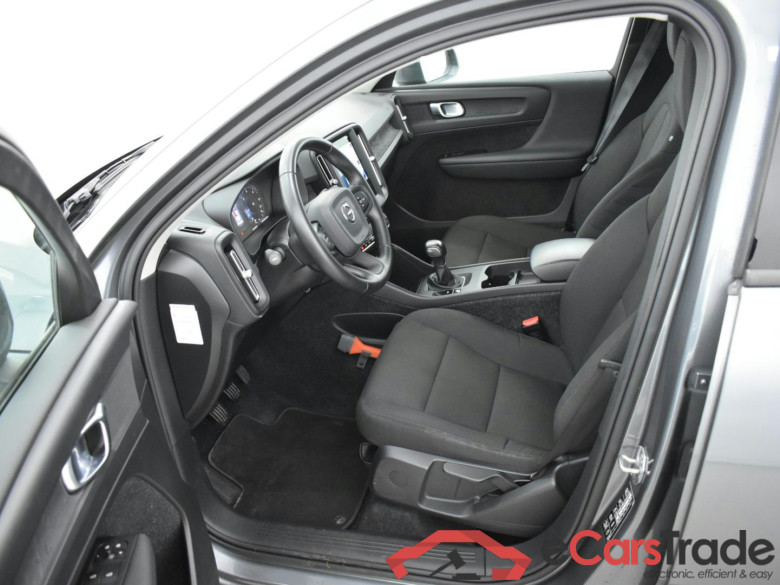 Volvo XC40 2.0 D3 LED-Xenon Navi KeylessGo Klima PDC ... #5