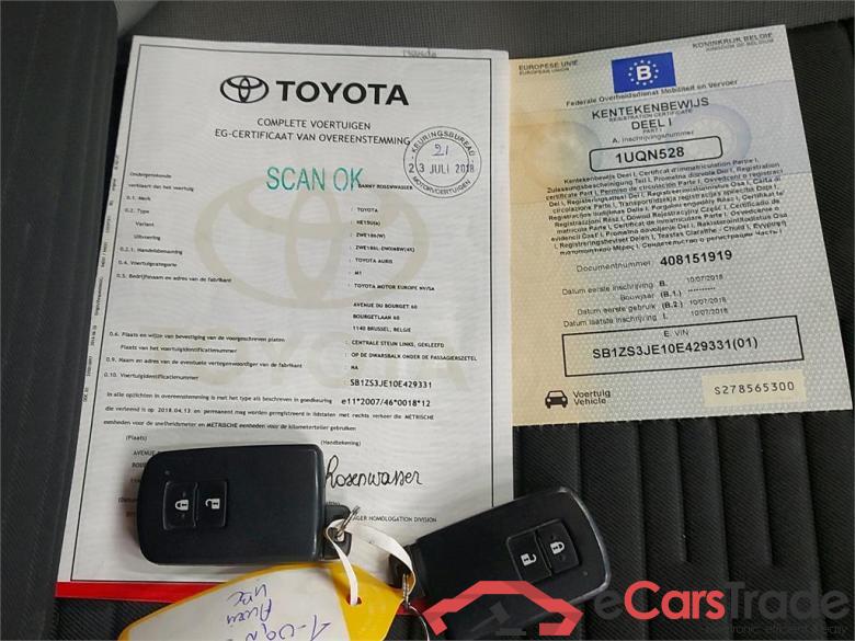  TOYOTA - AURIS TOURING SPORTS 1.8 VVT-i Hybrid 136PK CVT Business Plus & Senso Pack  #4