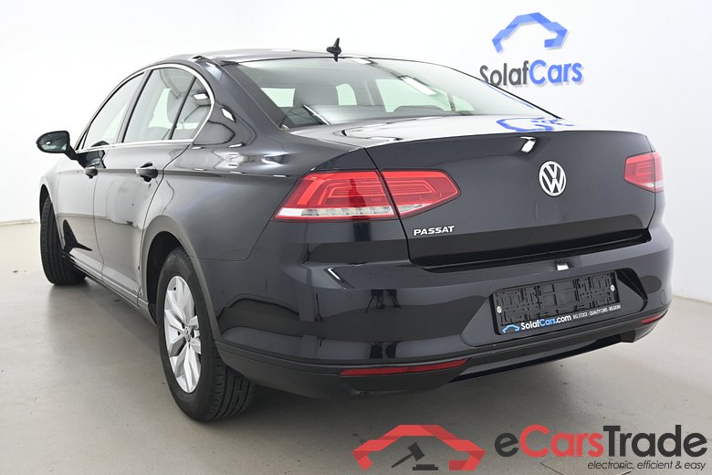 Volkswagen Passat 1.6 TDi Comfortline Navi Sport-Seats KeylessGo Klima PDC ... #4