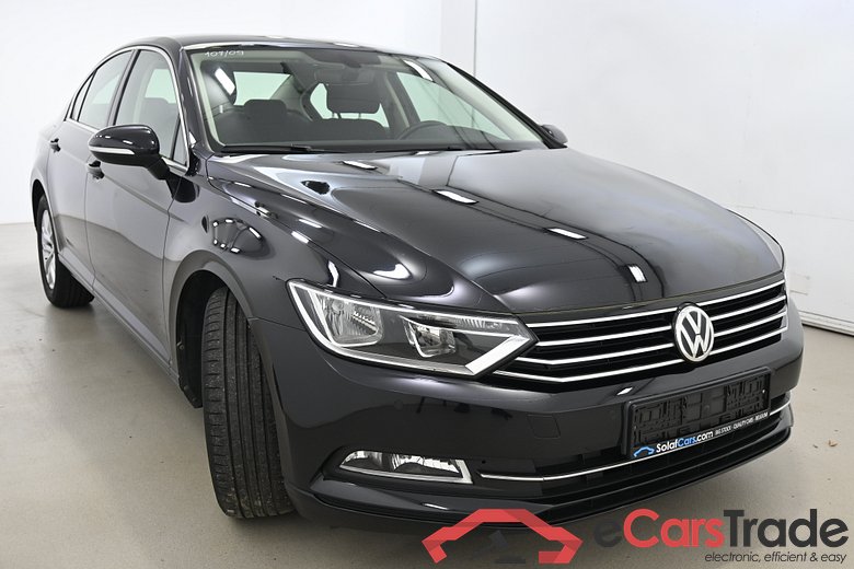 Volkswagen Passat 1.6 TDi Comfortline Navi Sport-Seats KeylessGo Klima PDC ... #2