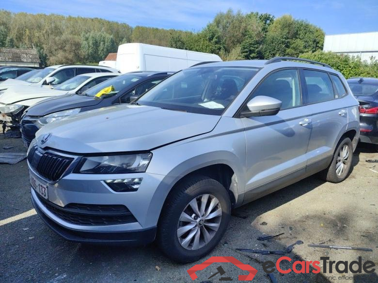 Skoda Karoq 1.6 CRTDI 85KW DSG7 Ambition 5d !! Damaged car !!! pvb12