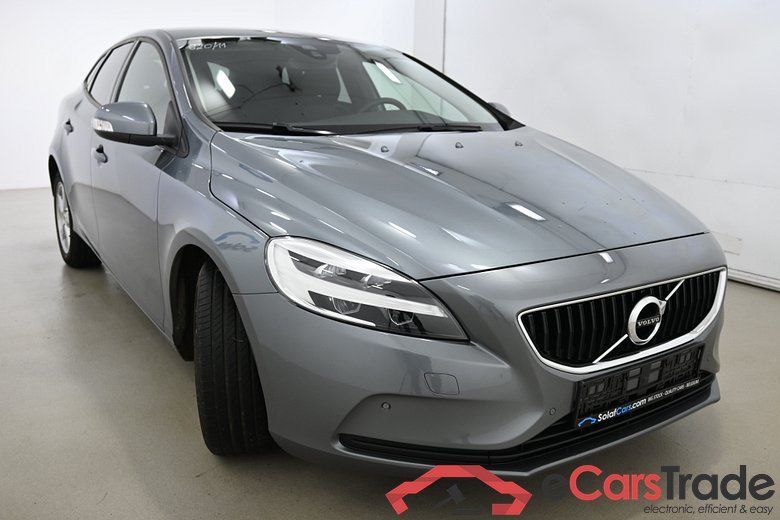 Volvo V40 2.0 D2 Kinetic LED-Xenon Navi 1/2 Leather Klima PDC ... #2