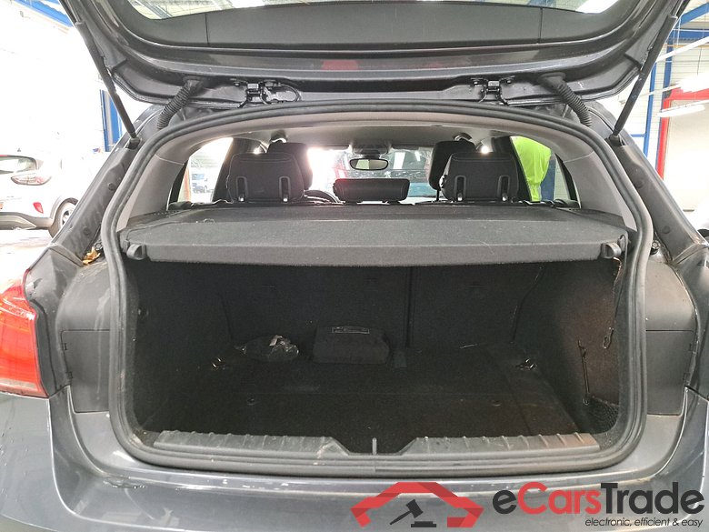 BMW 116i Sport LED-Xenon Navi Sport-Seats KeylessGo Klima PDC ... #6