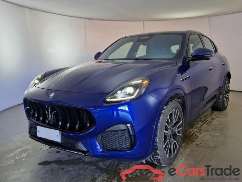 Maserati 4 MASERATI GRECALE / 2022 / 5P / SUV 2.0 330CV MHEV MODENA Q4 AUTO #1