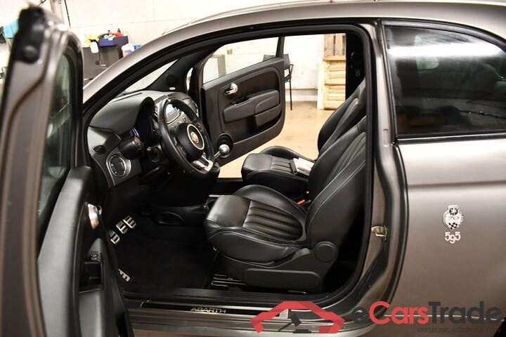 Abarth 595 Turismo 1.4 T-Jet 165Hp Pano Akrapovic Xenon Virtual Beats Navi Sport-Leather  Klima PDC ... #6