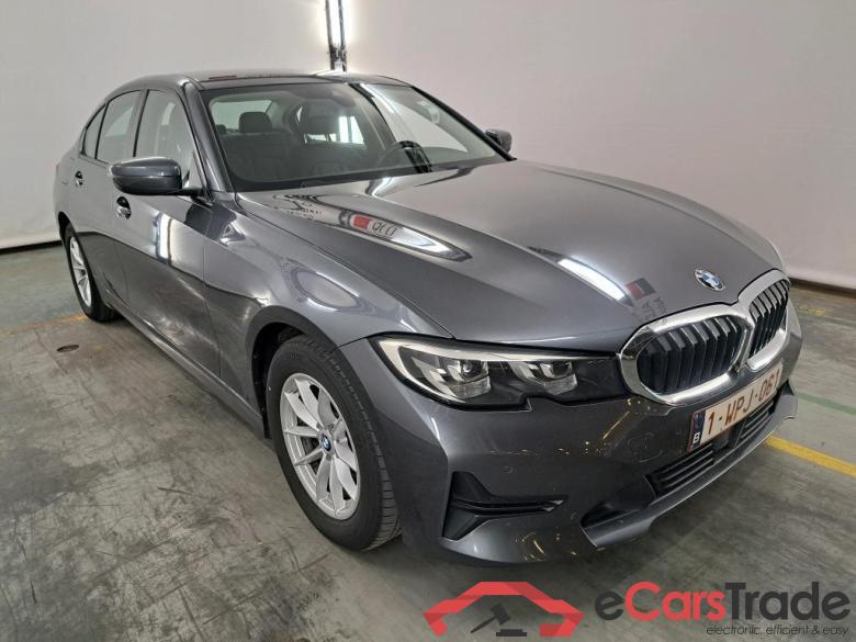 BMW 318d Aut. LED-Xenon Navi Leather KeylessGo Klima PDC ... #2