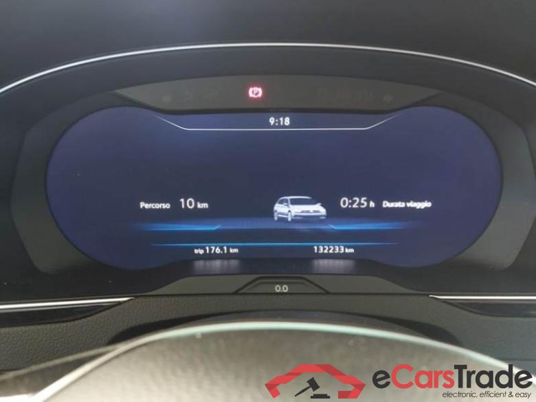 Volkswagen 18 VOLKSWAGEN PASSAT / 2014 / 5P / STATION WAGON VARIANT 2.0 TDI 110KW EXECUTIVE BMT DSG #4