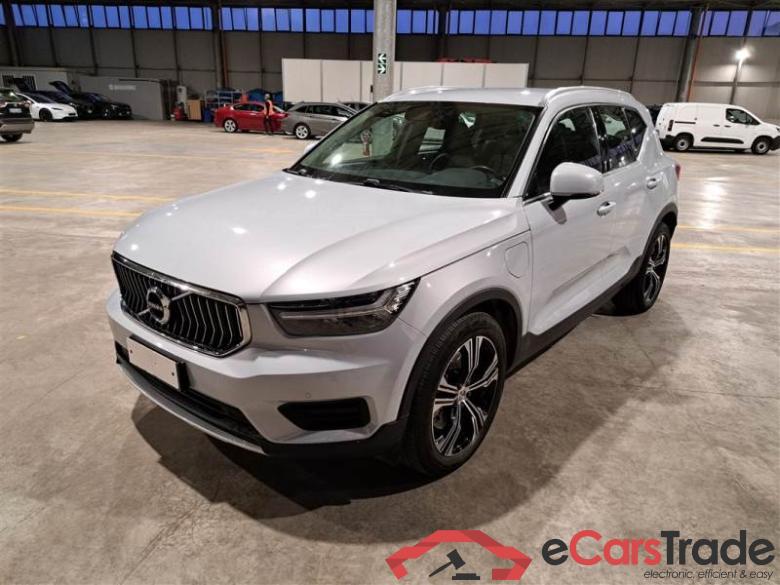 Volvo 81 VOLVO XC40 / 2017 / 5P / FUORISTRADA T4 PLUG-IN HYBRID AUTO RECHARGE INSCR N1 #1