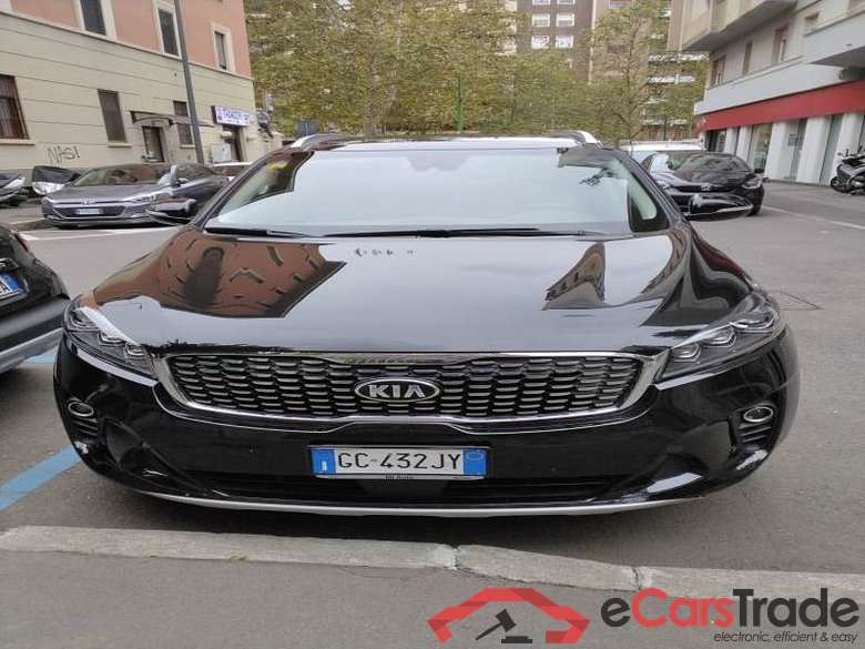 Kia 6 KIA SORENTO / 2017 / 5P / SUV 2.0 CRDI REBEL AUTO 4WD