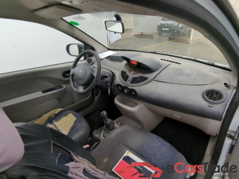 Renault Société Générique 1.2 60 Twingo Société Générique 1.2 75CV BVM5 E5 #5