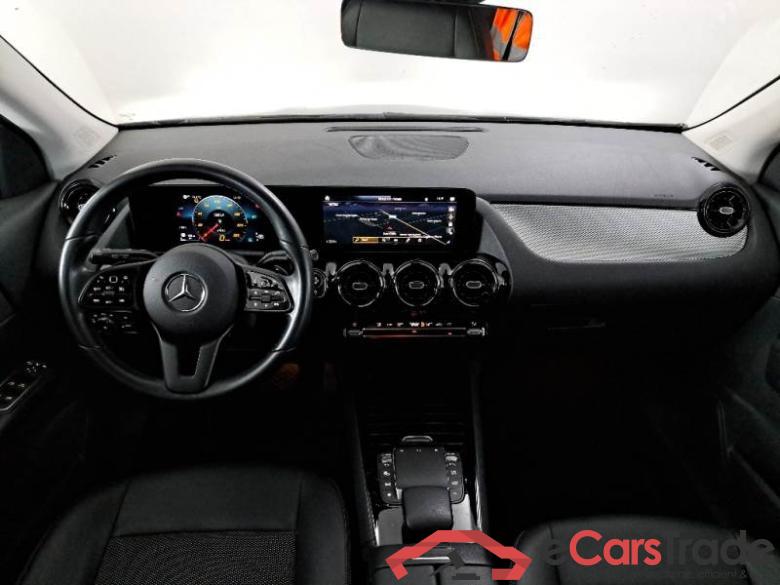 Mercedes 27 MERCEDES-BENZ GLA / 2020 / 5P / CROSSOVER GLA 200 D AUTOMATIC BUSINESS EXTRA #3