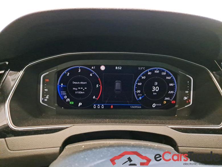 Volkswagen 2.0 TDI 150 SCR DSG7 SW LOUNGE VOLKSWAGEN Passat SW / 2019 / 5P / Break 2.0 TDI 150 SCR DSG7 SW LOUNGE #6