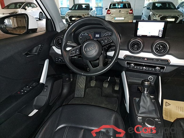 Audi Q2 1.6 TDI Design LED-Xenon Navi Leather Klima PDC ... #5