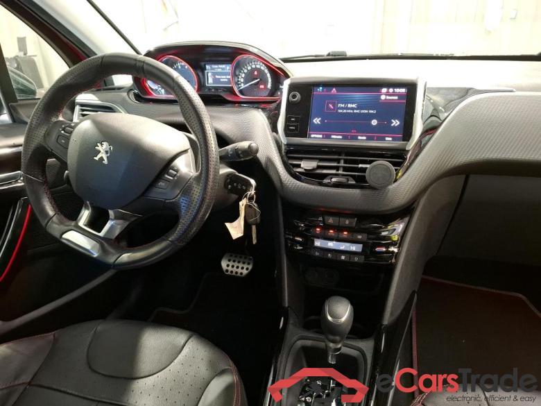 Peugeot 2008 1.2 PureTech GT-Line Aut. Navi Leather Camera Klima PDC ... #5