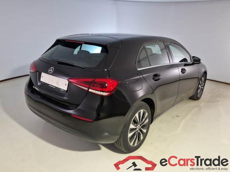 Mercedes 250E MERCEDES-BENZ CLASSE A / 2018 / 5P / BERLINA A 250 E EQ-POWER BUSINESS EXTRA #2