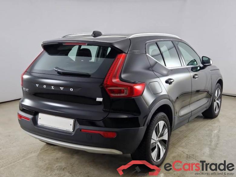 Volvo 235 VOLVO XC40 / 2017 / 5P / SUV T4 PLUG-IN HYBRID AUTO RECH INSCRIP EXPR #2