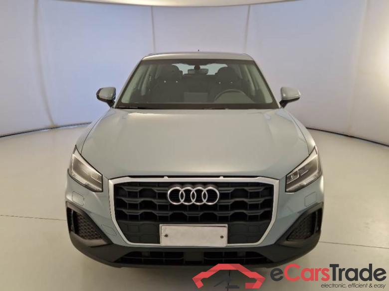 Audi 9 AUDI Q2 / 2020 / 5P / SUV 1.5 35 TFSI BUSINESS S TRONIC #6
