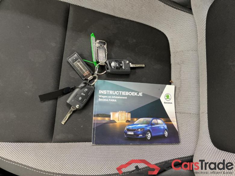 SKODA Fabia Combi FL'18 Skoda Fabia Combi 1.0 TSI 70kW Ambition Business 5d #4