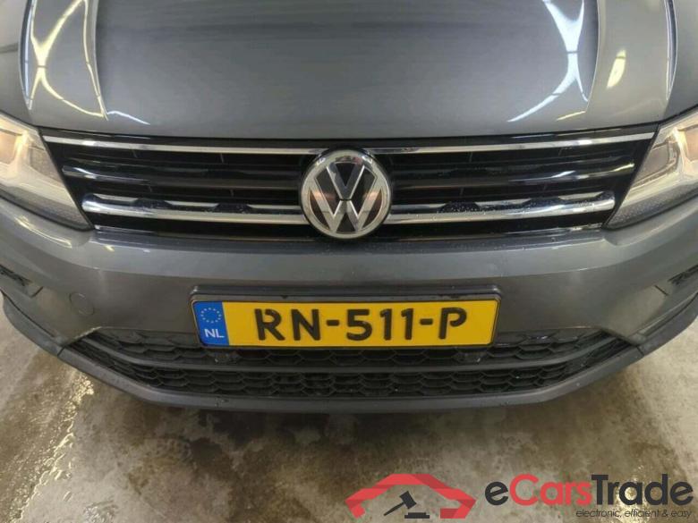 VOLKSWAGEN Tiguan 2.0 TDI CL Bns #4