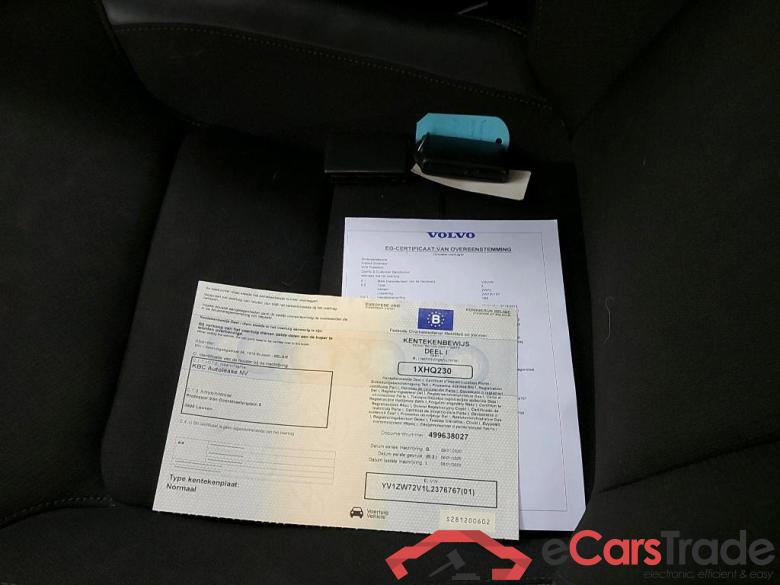 VOLVO - VOL V60 D3 150PK Momentum Pro Pack Intellisafe Pro & Winter Plus & Park Assist Camera #4