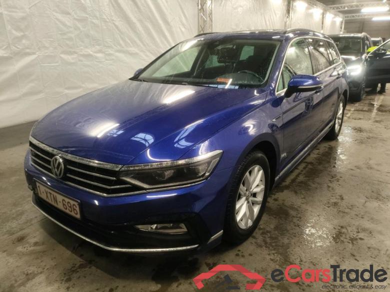 VOLKSWAGEN PASSAT VARIANT DIESEL - 2019 1.6 TDi SCR Style Business DSG R-Line Exterior Adventure #2