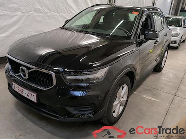 VOLVO XC40 1.5 T2 MOMENTUM CORE #1