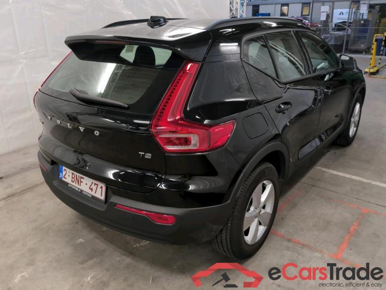 VOLVO XC40 1.5 T2 MOMENTUM CORE #5