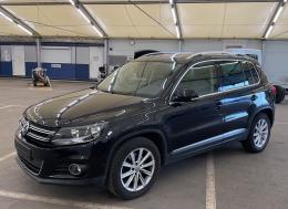 Volkswagen Tiguan 1.4 TSI BlueMotion Highline Pano Navi Sport-Leather Klima PDC ..