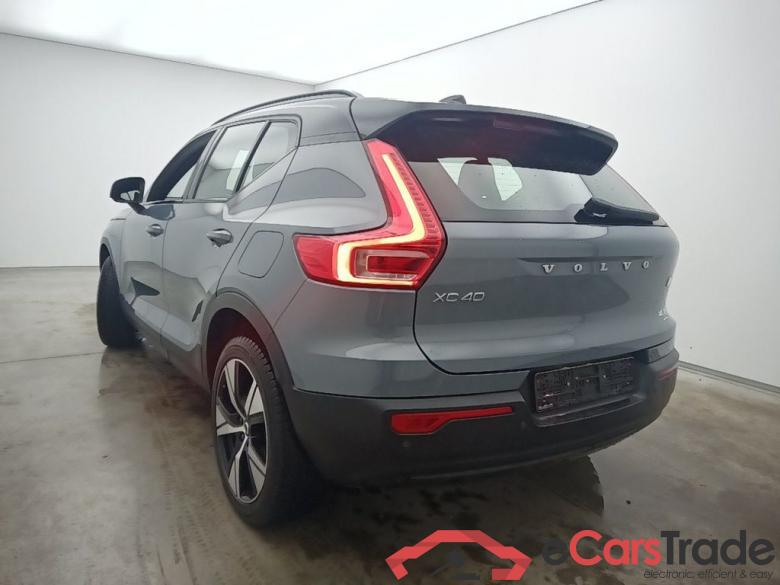 VOLVO XC40 78 kWh P8 408 Recharge AWD R-Design 5d #3