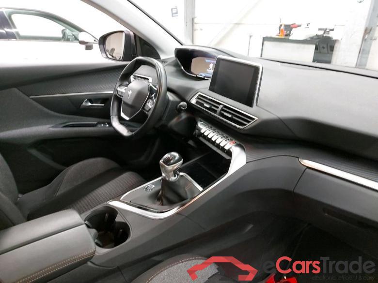 PEUGEOT - PEU 5008 BlueHDi 130PK S&S Active Pack Drive Assist & Two Removable Seats & VisioPark I & Connected Nav & Heated Seats & Drive Assist & Towing Hook #3