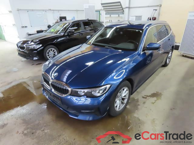 BMW 3-Serie Touring ´18 Baureihe 3 Touring 320 i Advantage 2.0 135KW AT8 E6d
