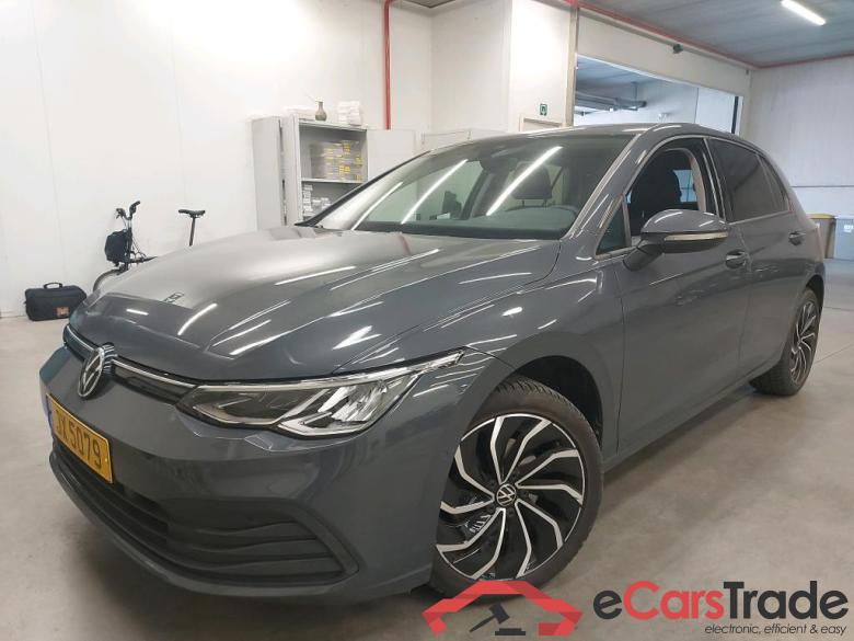 VOLKSWAGEN - VW  GOLF TSI 110PK Life With Nav Discover Media & Park Assist   * PETROL * #1