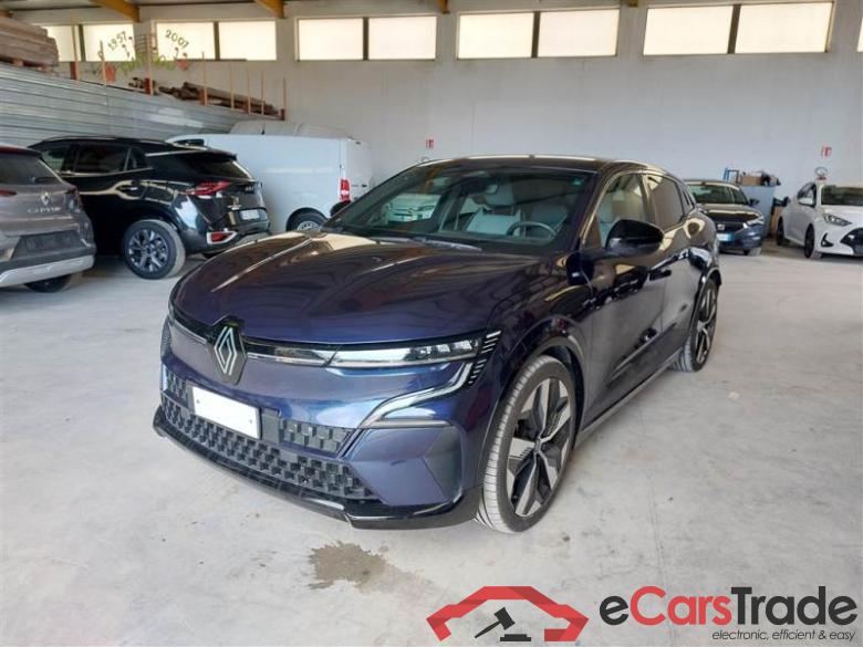 Renault 4 RENAULT MEGANE E-TECH / 2021 / 5P / BERLINA 60 KWH TECHNO 220 CV OPTIMUM CHARGE #1