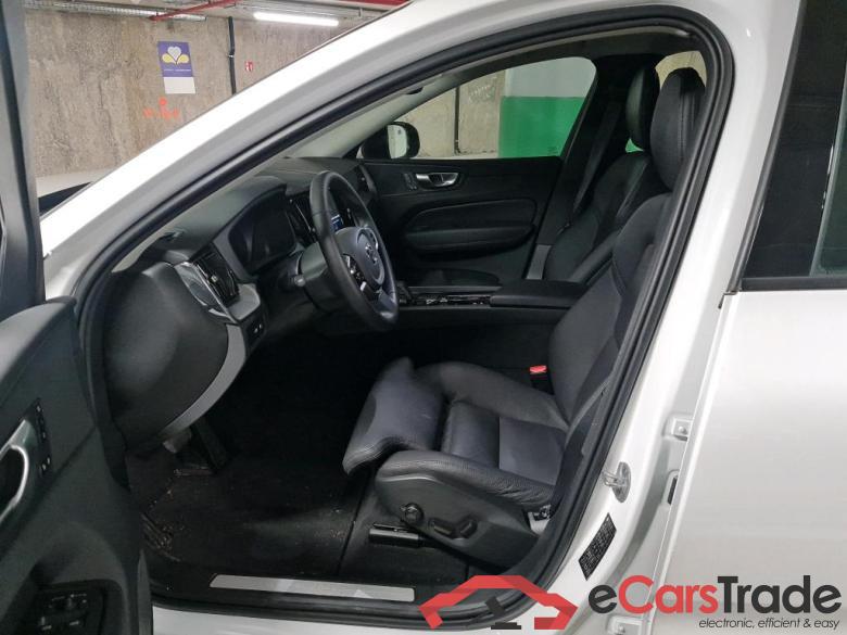 VOLVO XC60 2.0 T6 PHEV PLUS DARK AUTO 4WD #5