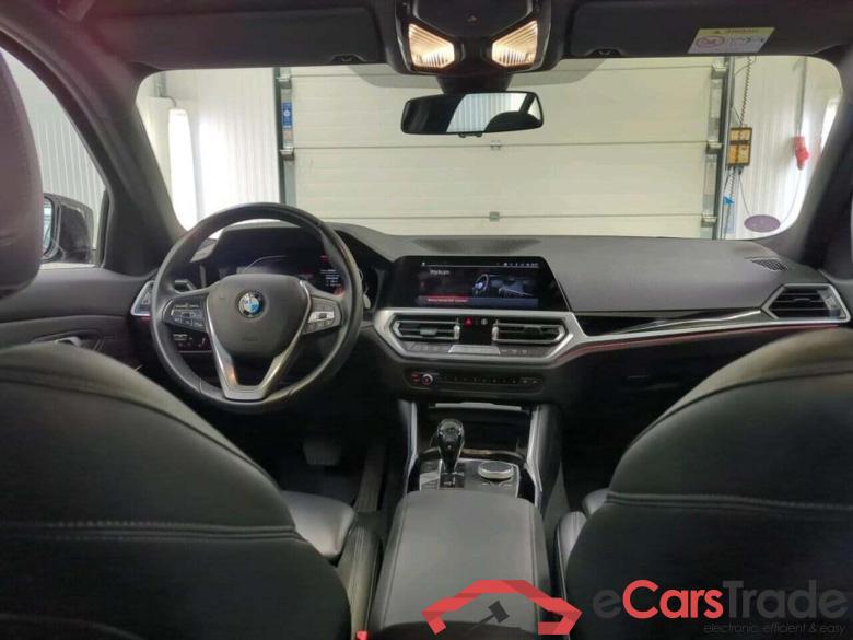 BMW 3-serie Touring 320i Executive Ed. #3