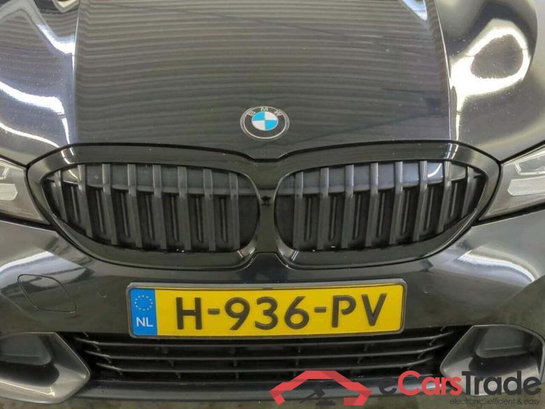 BMW 3-serie Touring 320i Executive Ed. #4