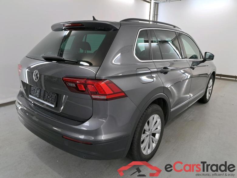 VOLKSWAGEN Tiguan 2.0 TDi SCR Comfortline BMT Travel Premium #4