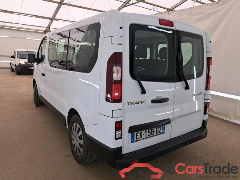Renault Zen L1 Energy dCi 125 8 places RENAULT Trafic 4p Combi Zen L1 Energy dCi 125 8 places #2