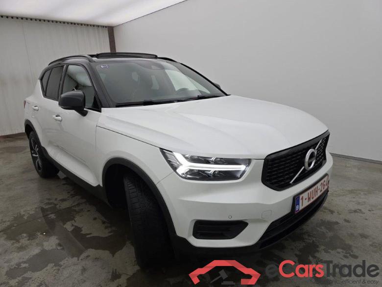 Volvo XC40 T3 Geartronic R-Design 5d #2
