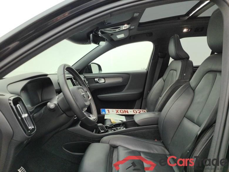 Volvo XC40 T5 Twin Engine R-Design 5d #6