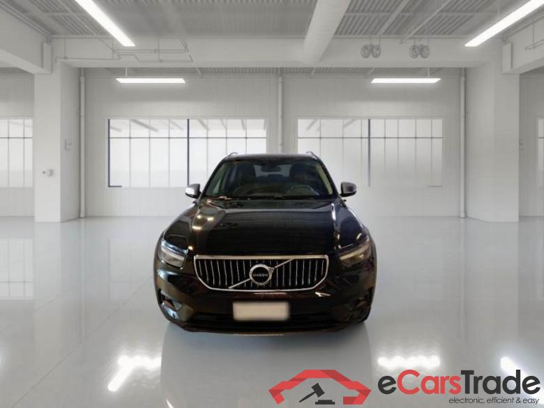 Volvo 228 VOLVO XC40 / 2017 / 5P / SUV T5 PLUG-IN HYBRID AUTO RECH INSCRIP EXPR #6