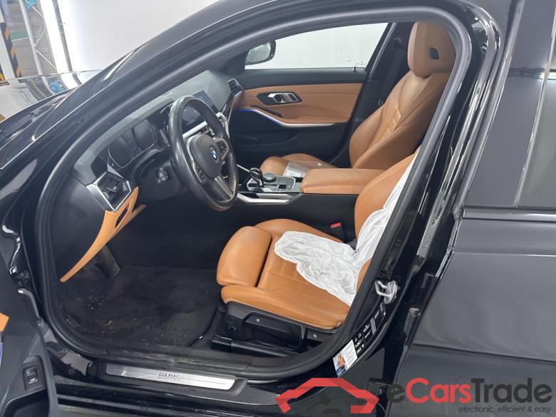 BMW 3 TOURING DIESEL - 2019 320 dXA AdBlue Model Sport Business Travel #5