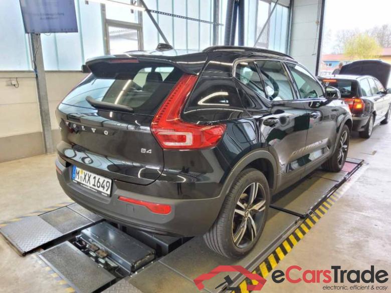 VOLVO XC 40 (2017->) DE - SUV5 B4 2WD EU6d, R-Design (EURO 6d), 2020 - 2022 #3