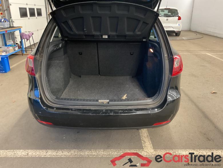 SEAT Ibiza ST Ibiza ST 1.2 12V 70 CV (51 kW) MANUELLE 5 v Reference #3
