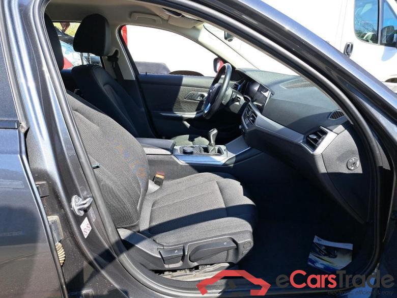 BMW - BMW 3 TOURING 318d 136PK Business Edition With PDC Front & Rear #3