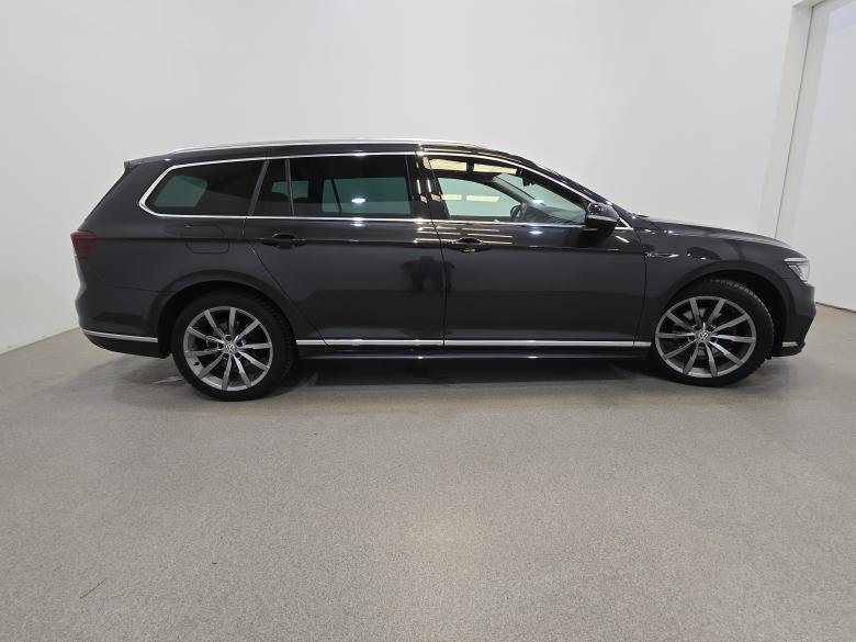 Volkswagen Passat Variant Facelift 1.6 TDI R-Line Aut. LED-Matrix Ambient Navi 1/2 Sport-Leather-Alcantara KeylessGo Camera Klima PDC ... #5