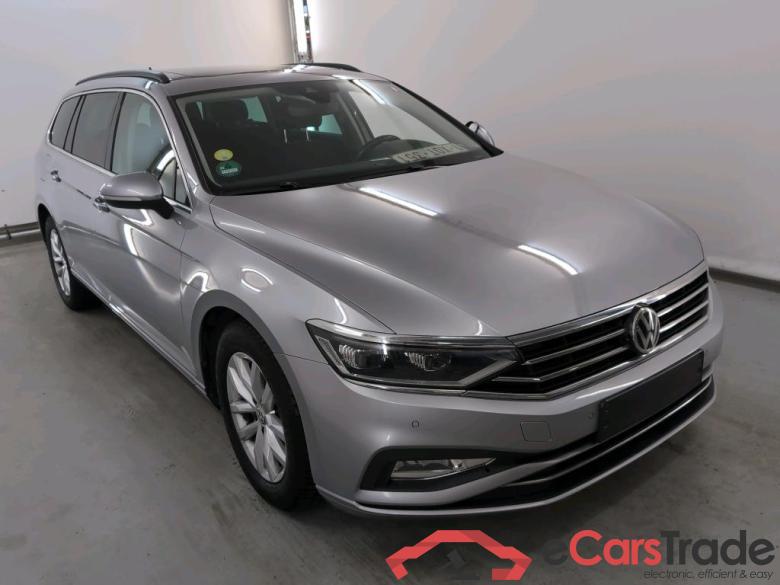 VOLKSWAGEN PASSAT VARIANT DIESEL - 2019 1.6 TDi SCR DSG (EU6.2) STOCK adventure #2
