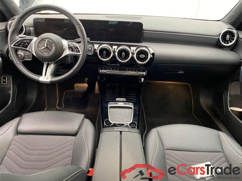 MERCEDES-BENZ A-KLASSE 250S BUSINESS SOLUTION DCT #3