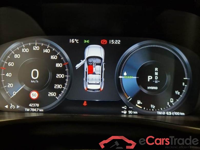 Volvo 191 VOLVO XC40 / 2017 / 5P / SUV T5 PLUG-IN HYBRID RECH INSCRIP EXPR #4